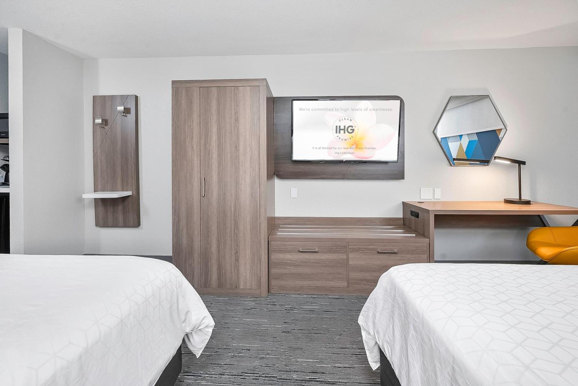 Holiday Inn Express Palestine By Ihg Экстерьер фото